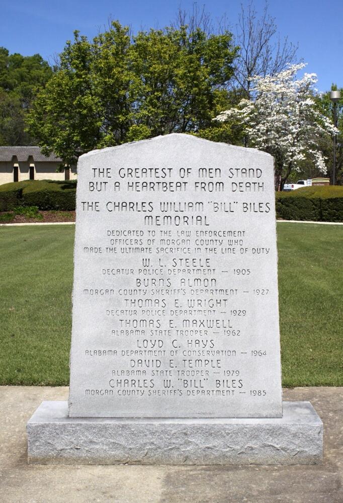 picture of stone Fallen Officer Memorial with names engraved