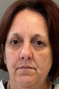 Mugshot of HOOD, MICHELE LYNN