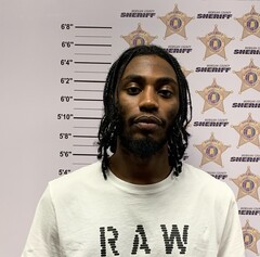 Mugshot of BROWN, LENEIL RESHAWN