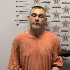 Mugshot of VANSTEENIS, JOHN DAVID
