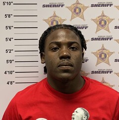Mugshot of BORDEN, COURTENAY LEVON