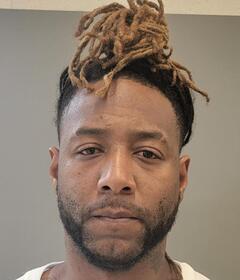 Mugshot of DAVIS, QUINTON RENARD