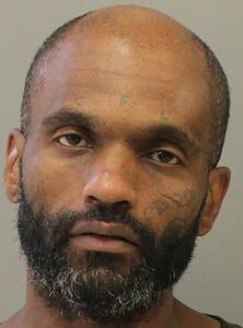 Mugshot of LEWIS, MICHAEL ONEAL