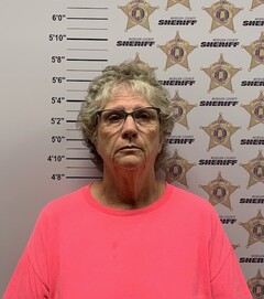 Mugshot of QUEEN, SARAH GRIFFIN 